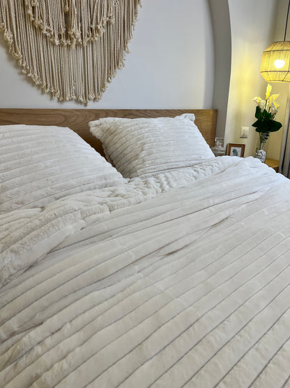 RAFFAELLO Flow Fur Duvet