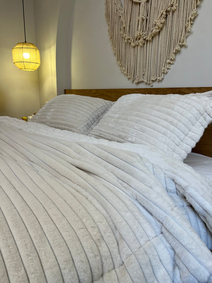 RAFFAELLO Flow Fur Duvet