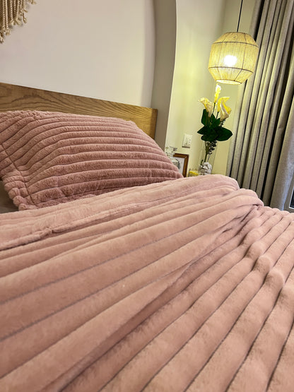 MARSHMALLOW Flow Fur Duvet