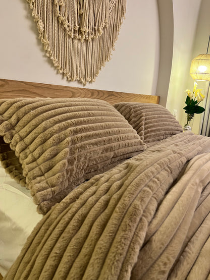 MOCHA Flow Fur Duvet