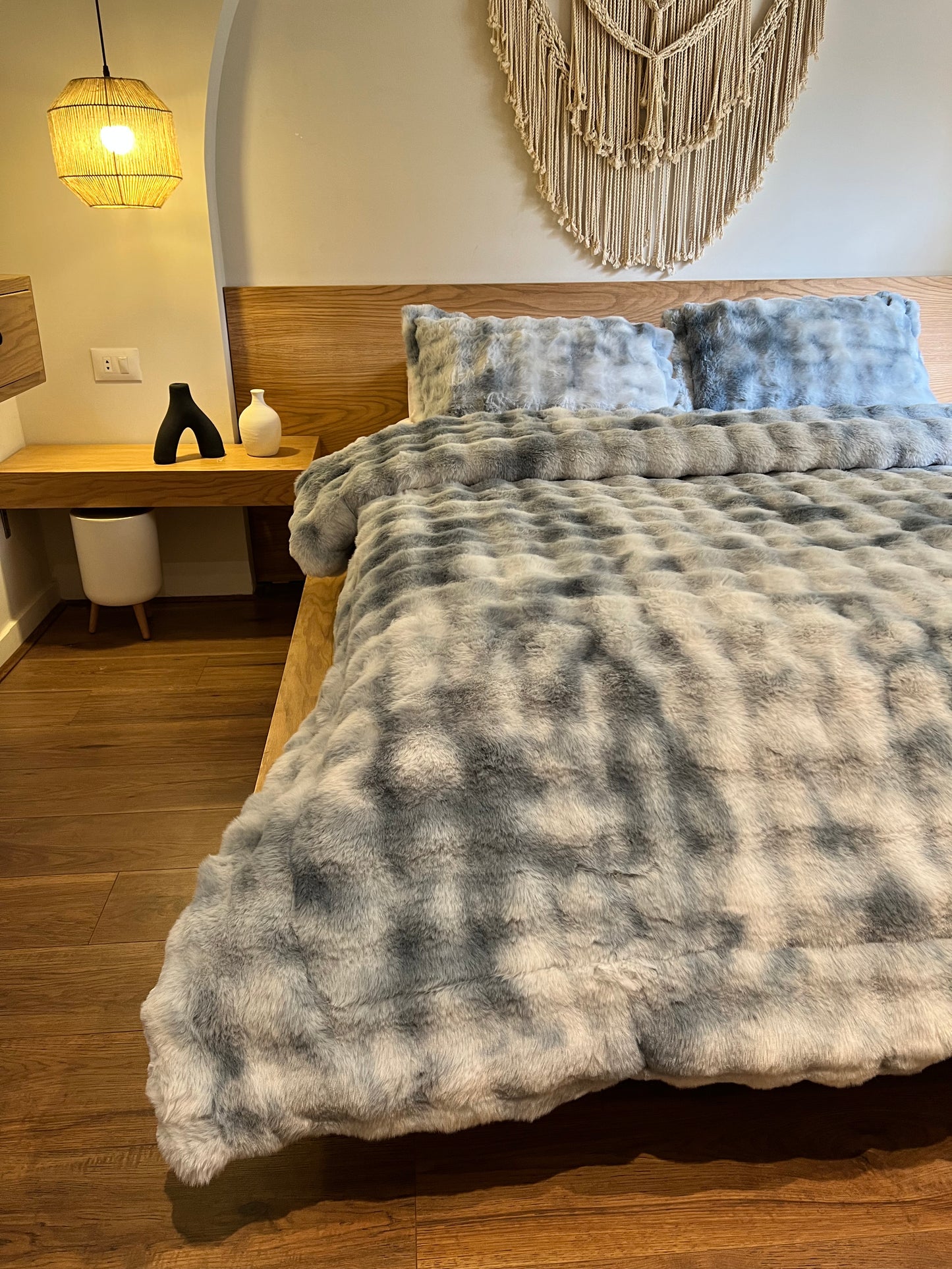 SKY Bubbles Fur Duvet