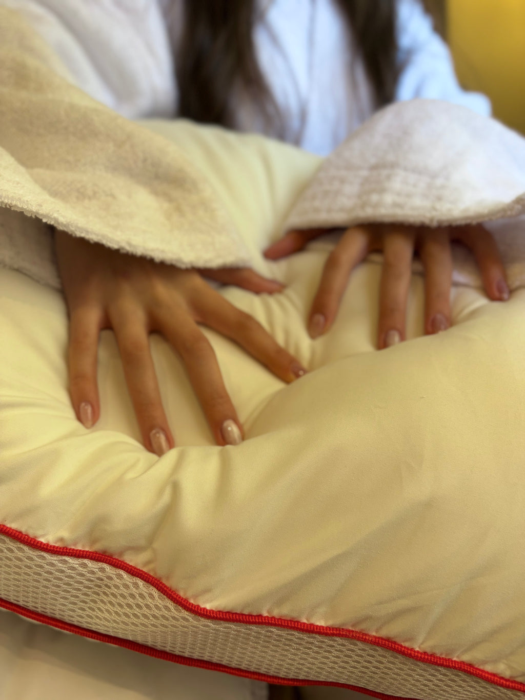 2 Hotel pillows - OFFER