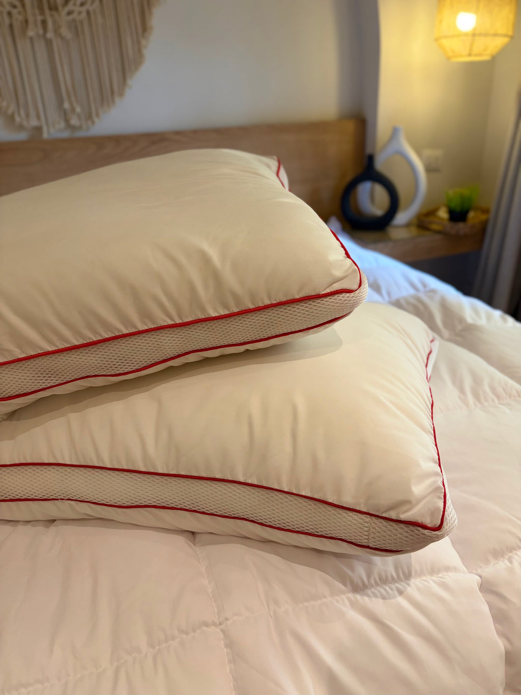 2 Hotel pillows - OFFER