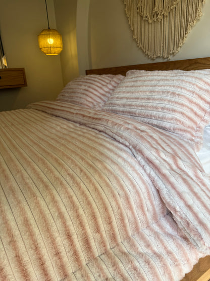 COTTON CANDY Flow Fur Duvet