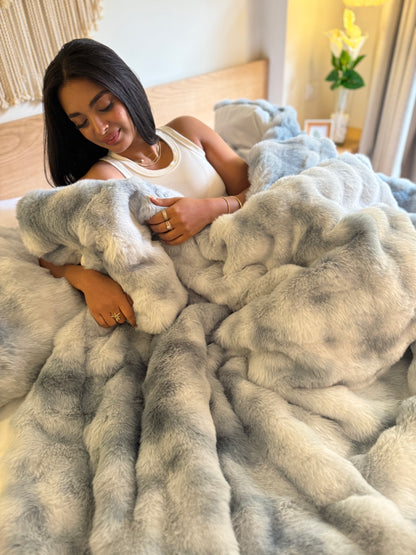 SKY Bubbles Fur Duvet