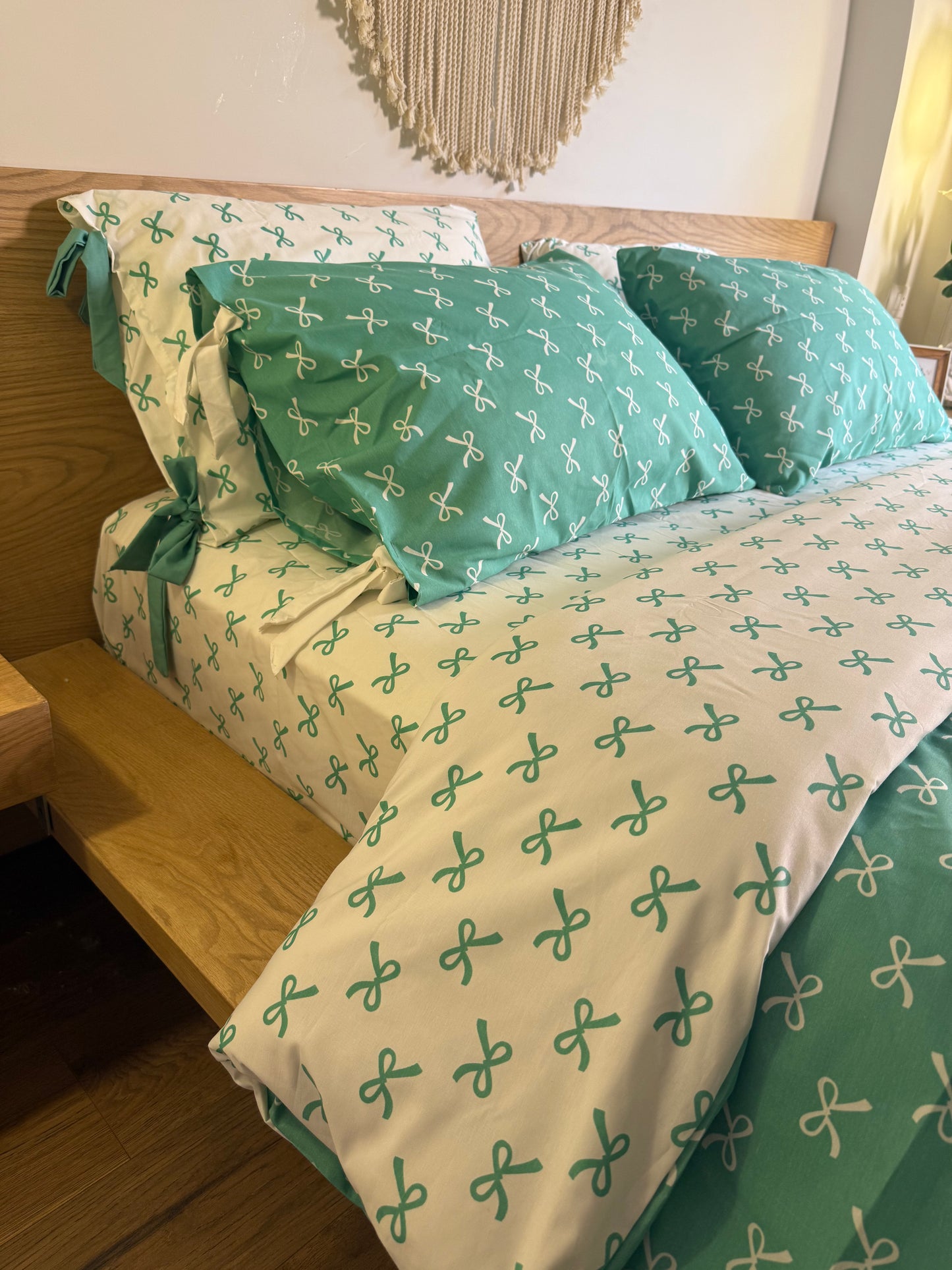 AVOCADO BOWELLA cotton duvet cover