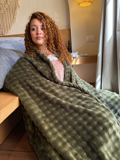 OLIVE Bubbles Blanket