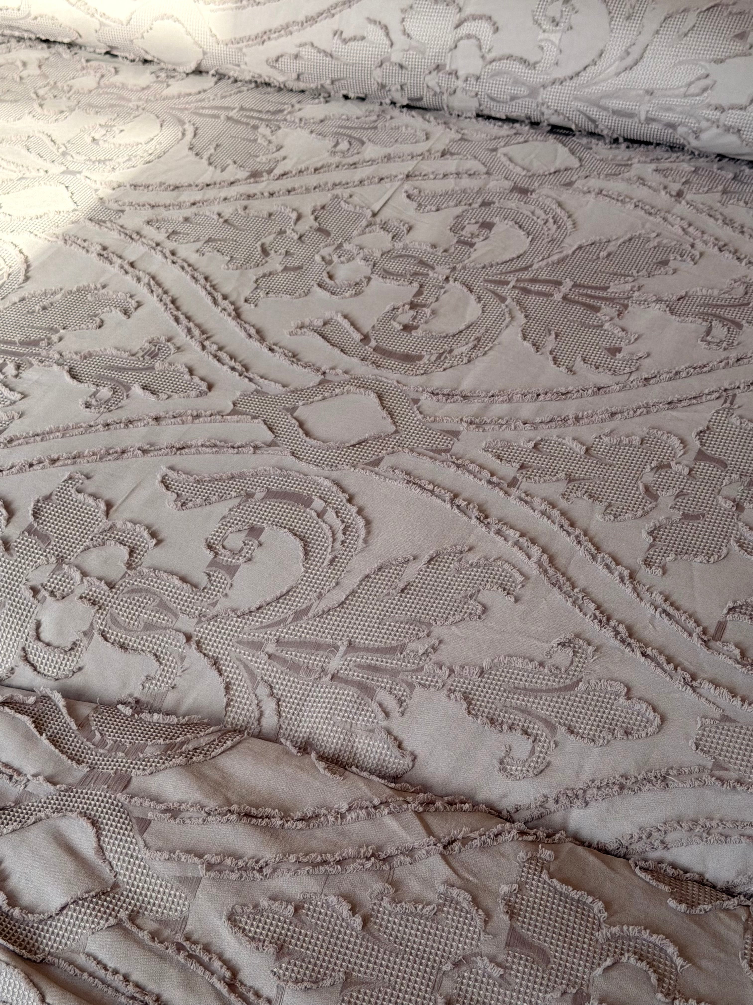 QAMAR Turkish Cotton Winter Duvet