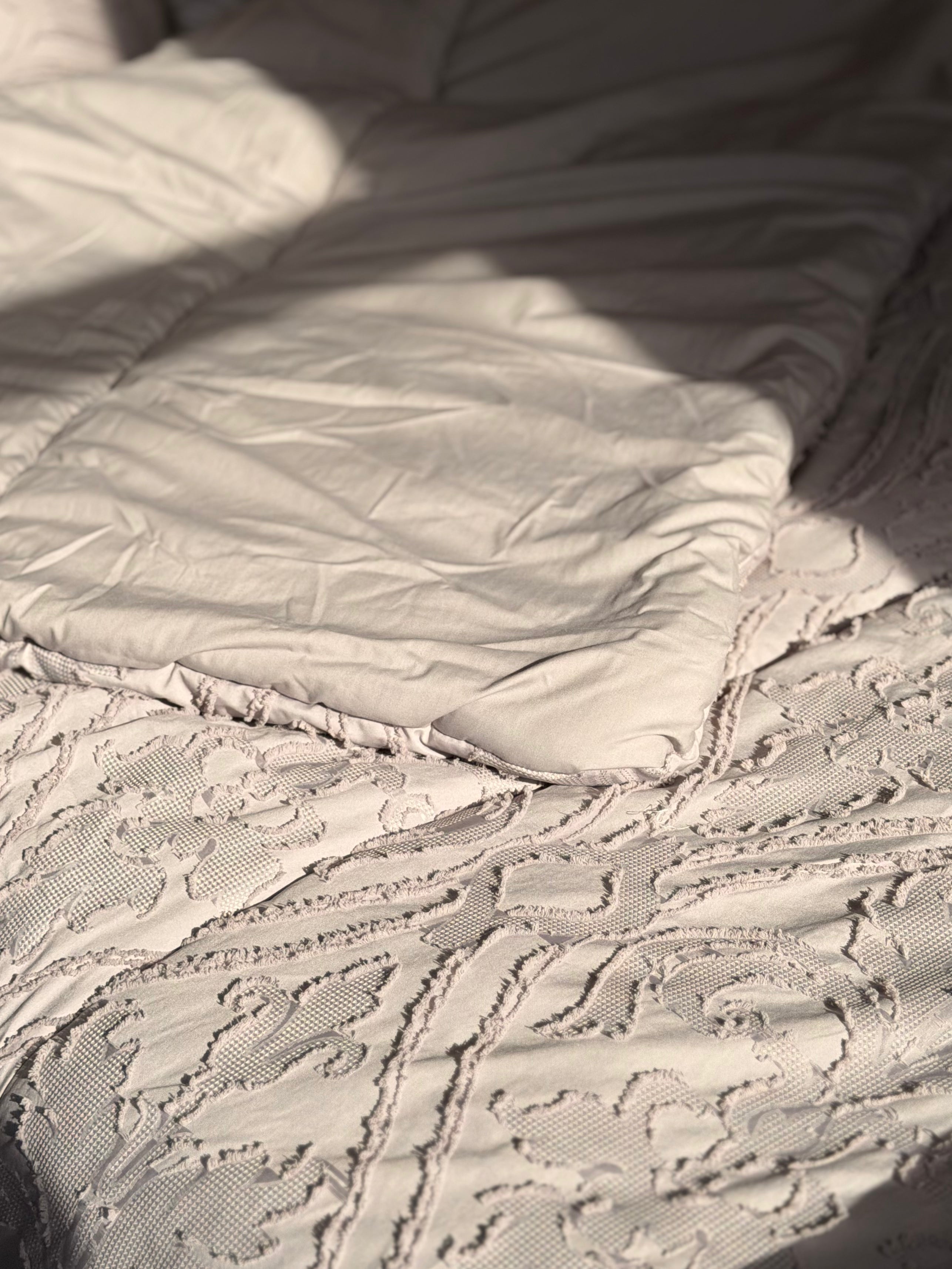 QAMAR Turkish Cotton Winter Duvet