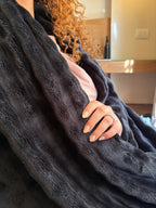 BLACK Bubbles Blanket