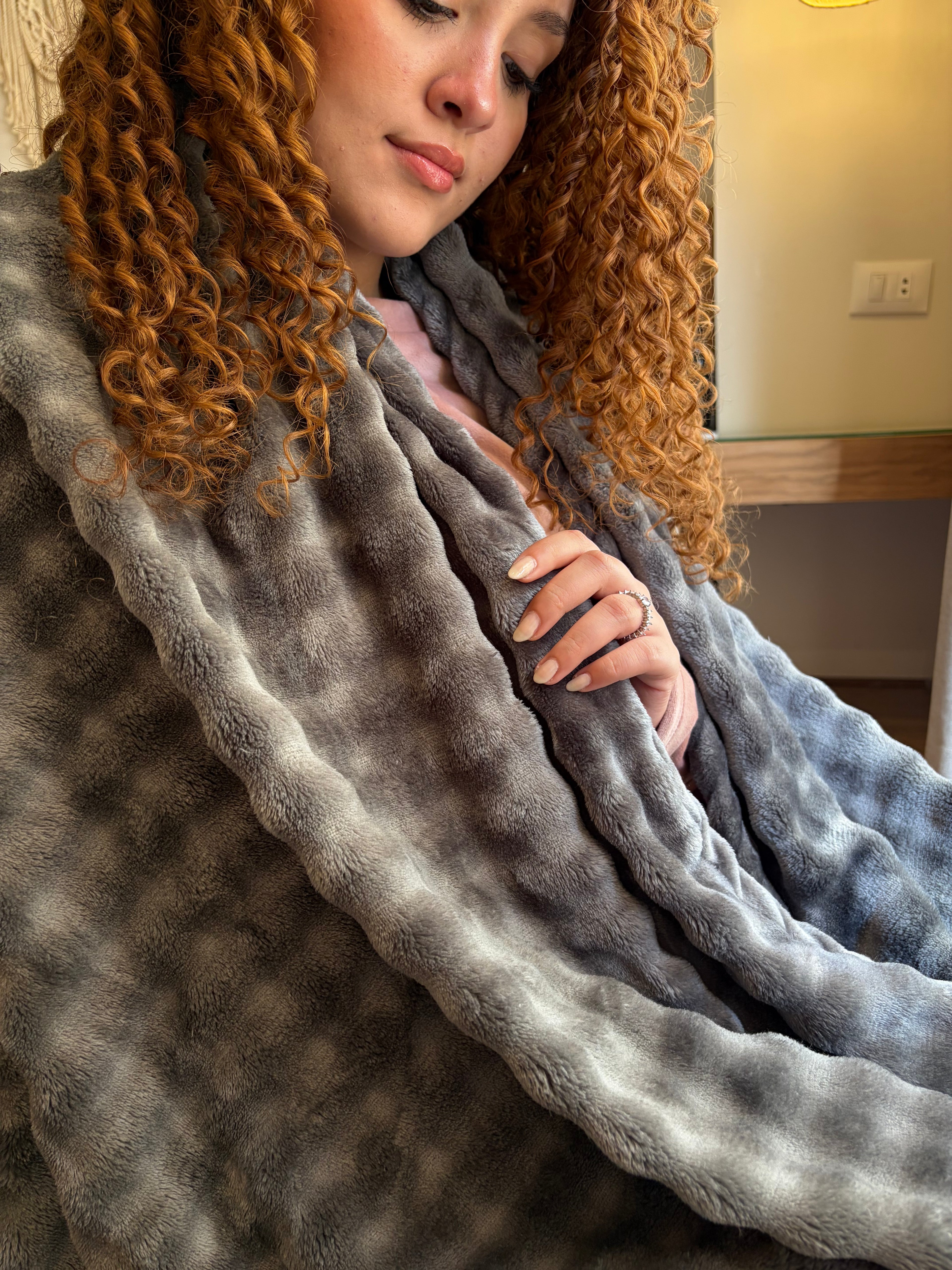 SMOKE Bubbles Blanket