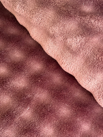 ROYAL PLUM Bubbles Blanket