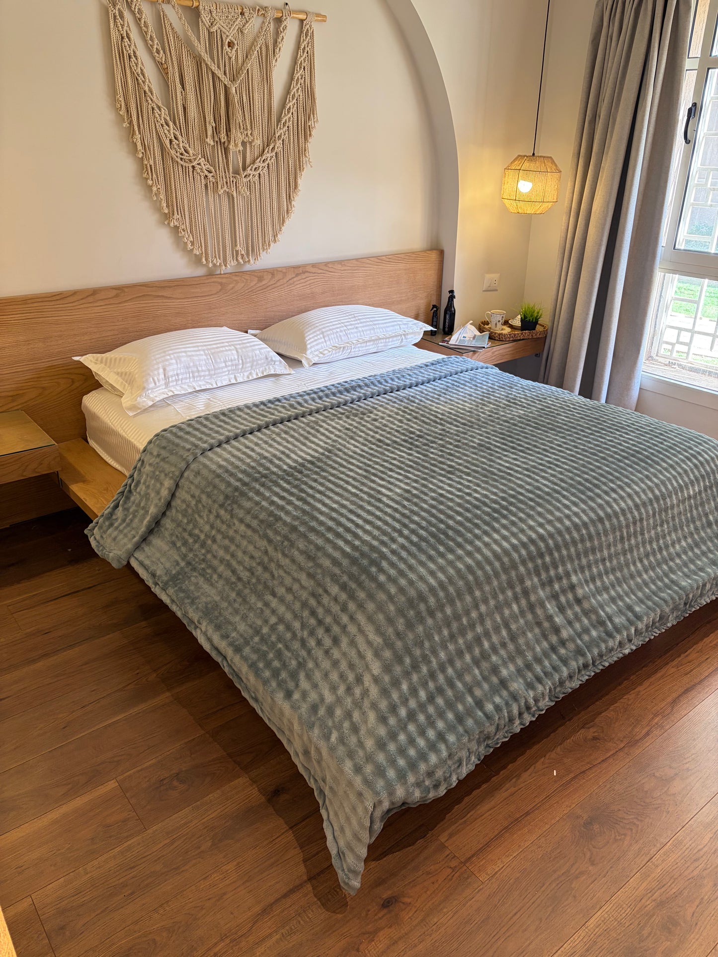 BREEZE Bubbles Blanket