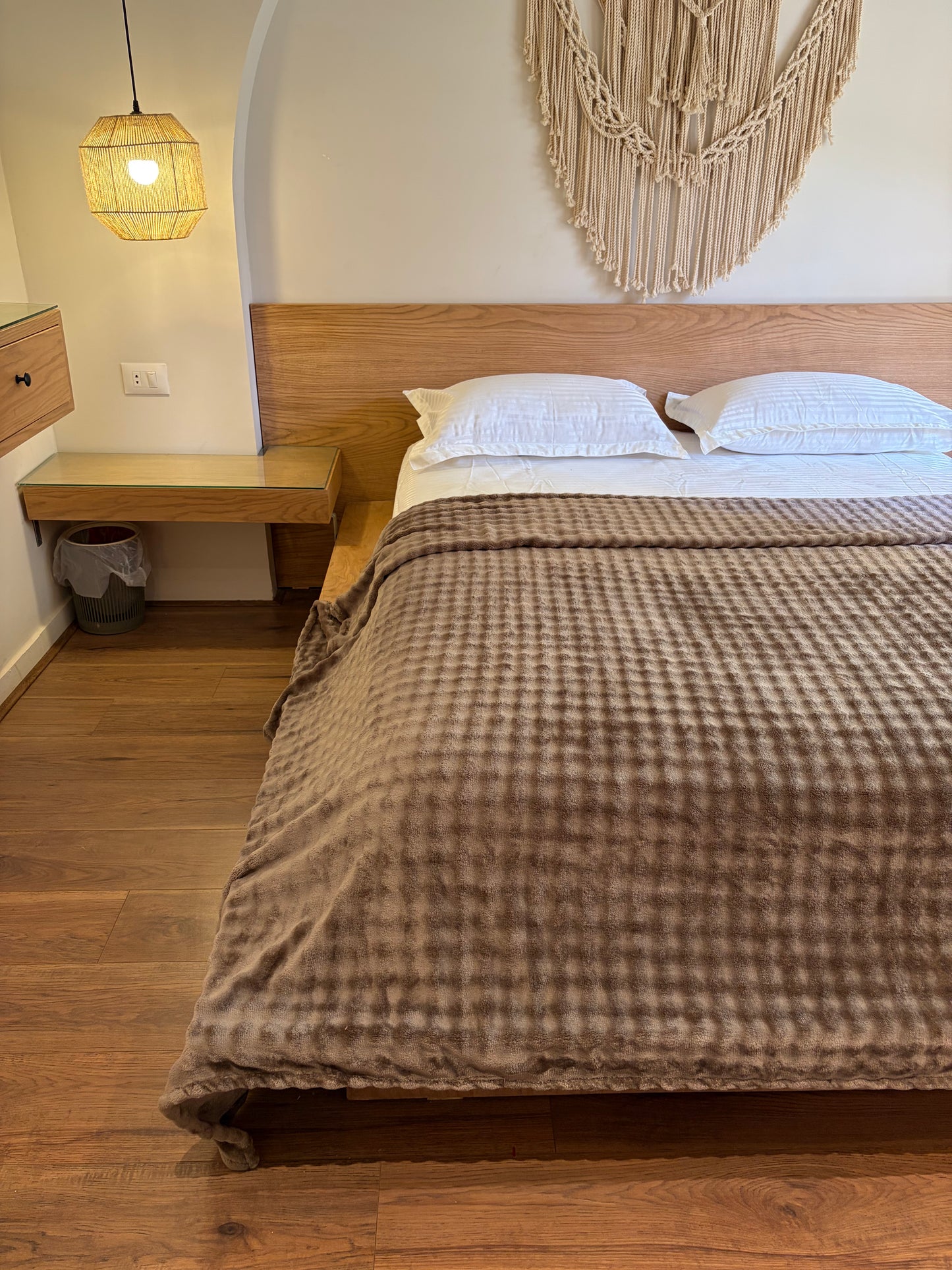 CAFE Bubbles Blanket