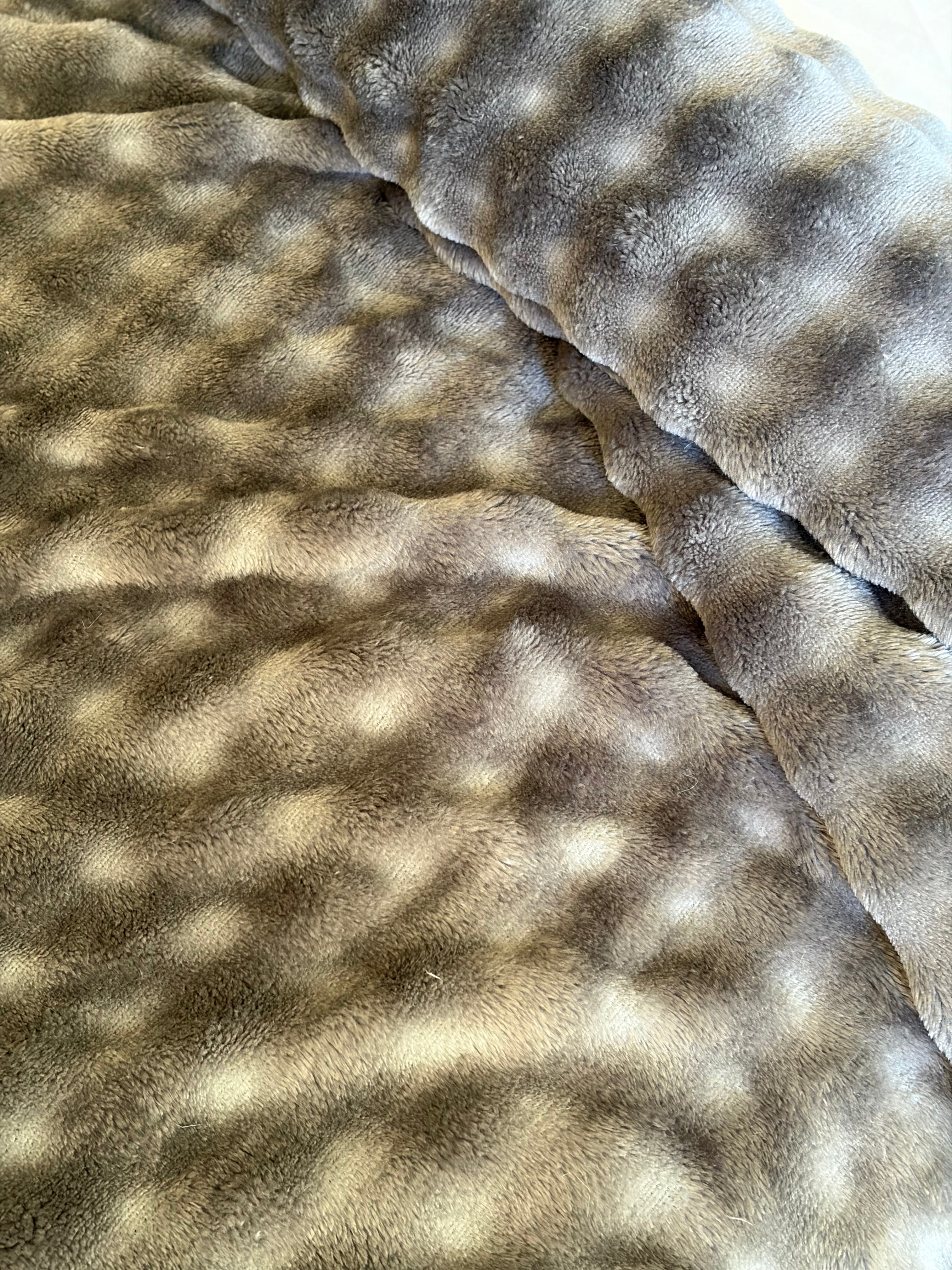 SMOKE Bubbles Blanket
