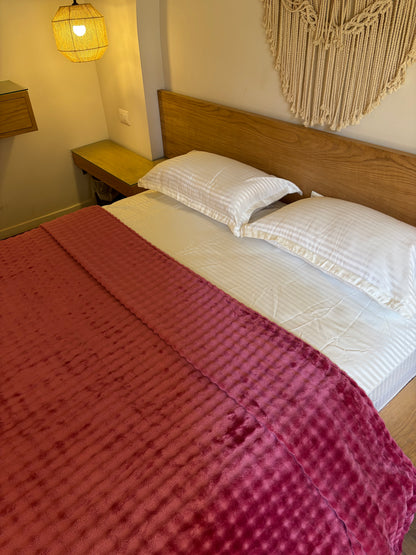 CASHMERE Bubbles Blanket