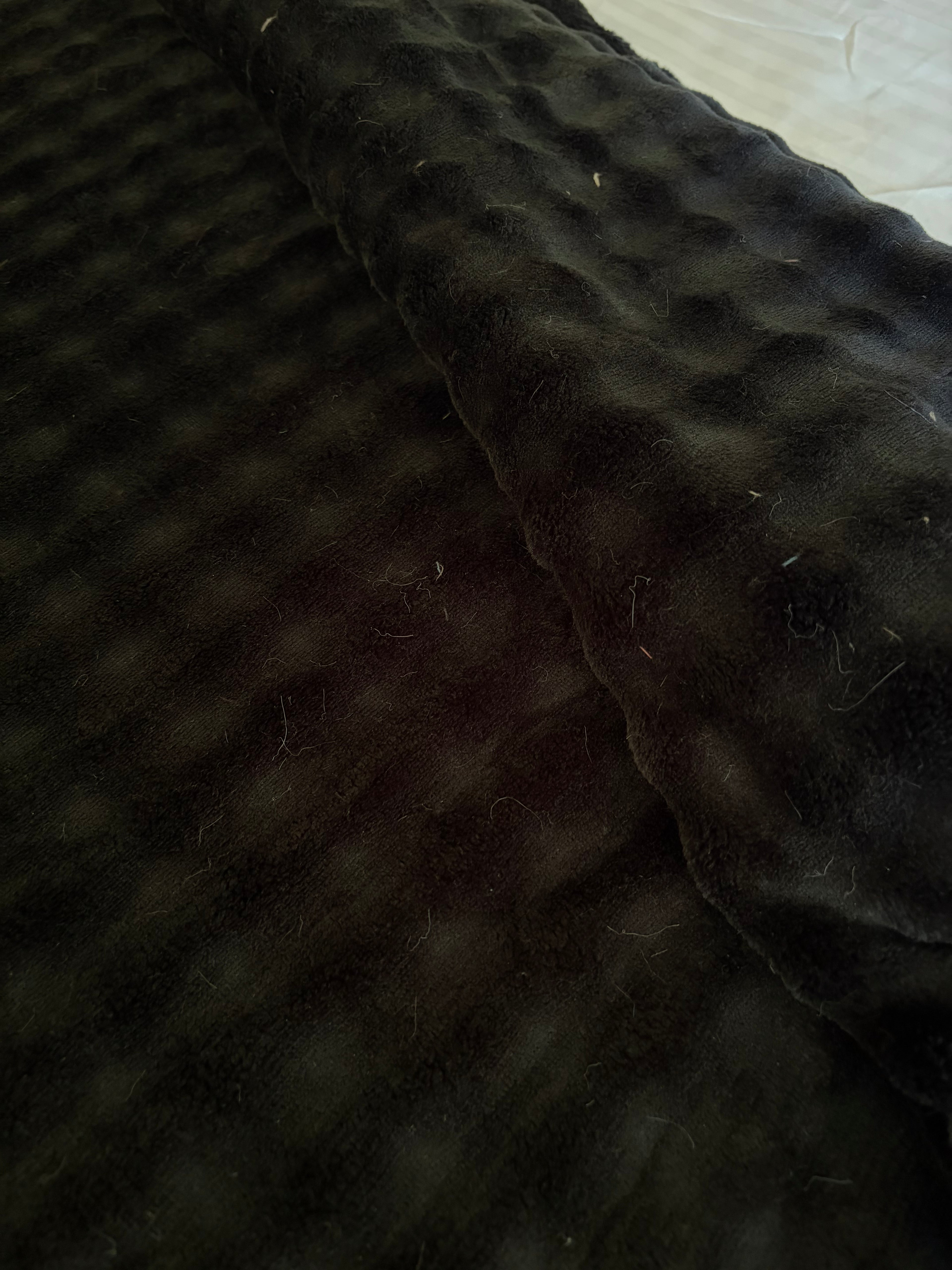BLACK Bubbles Blanket
