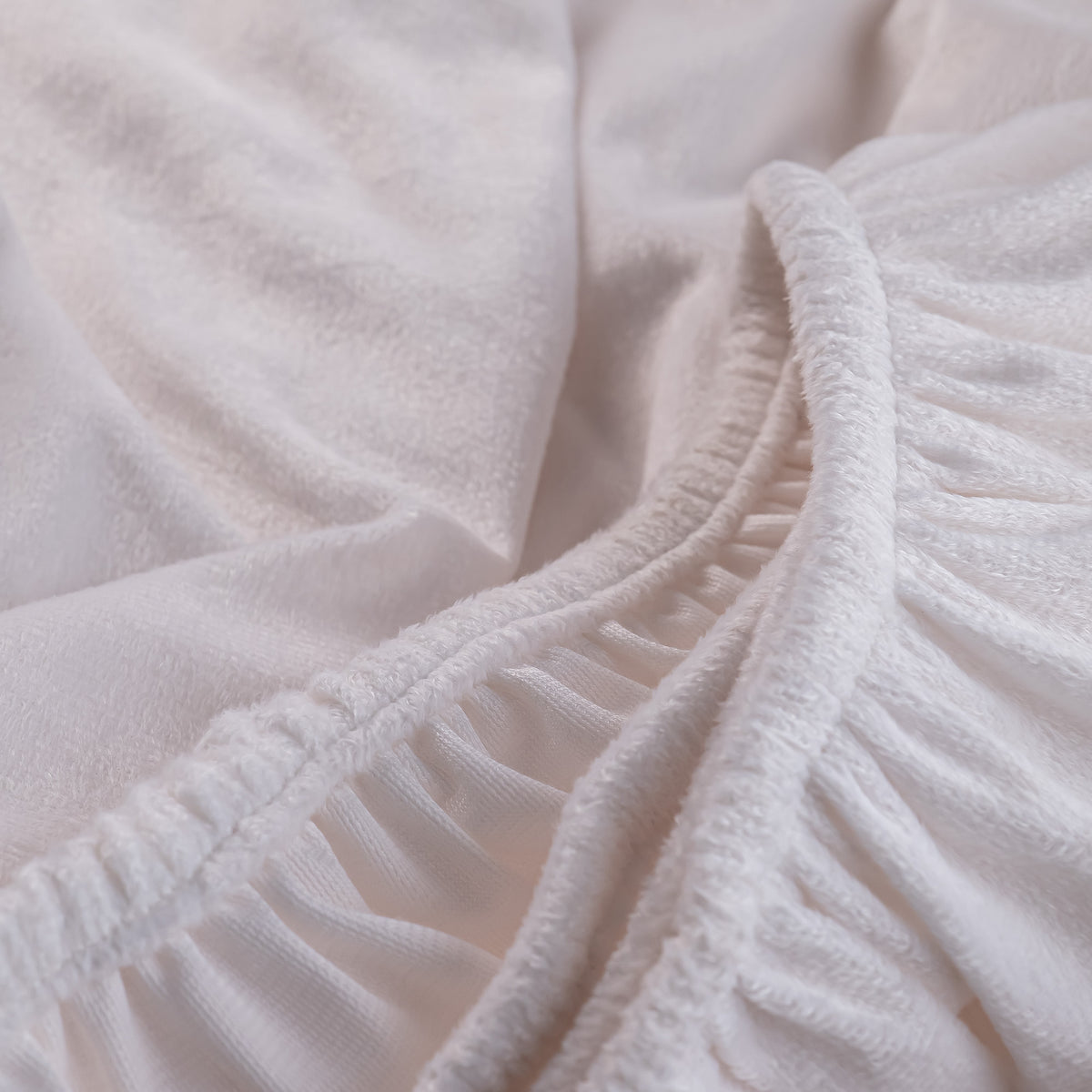 WHITE Plain Velvet Bedsheet