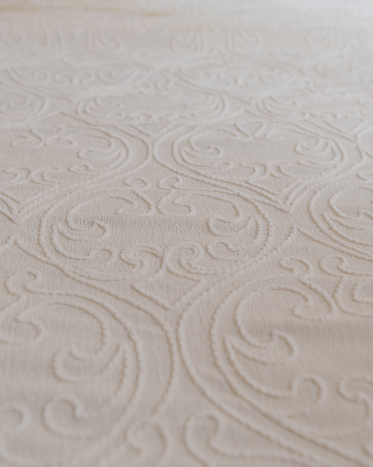 ROYAL CREST chenille bridal set