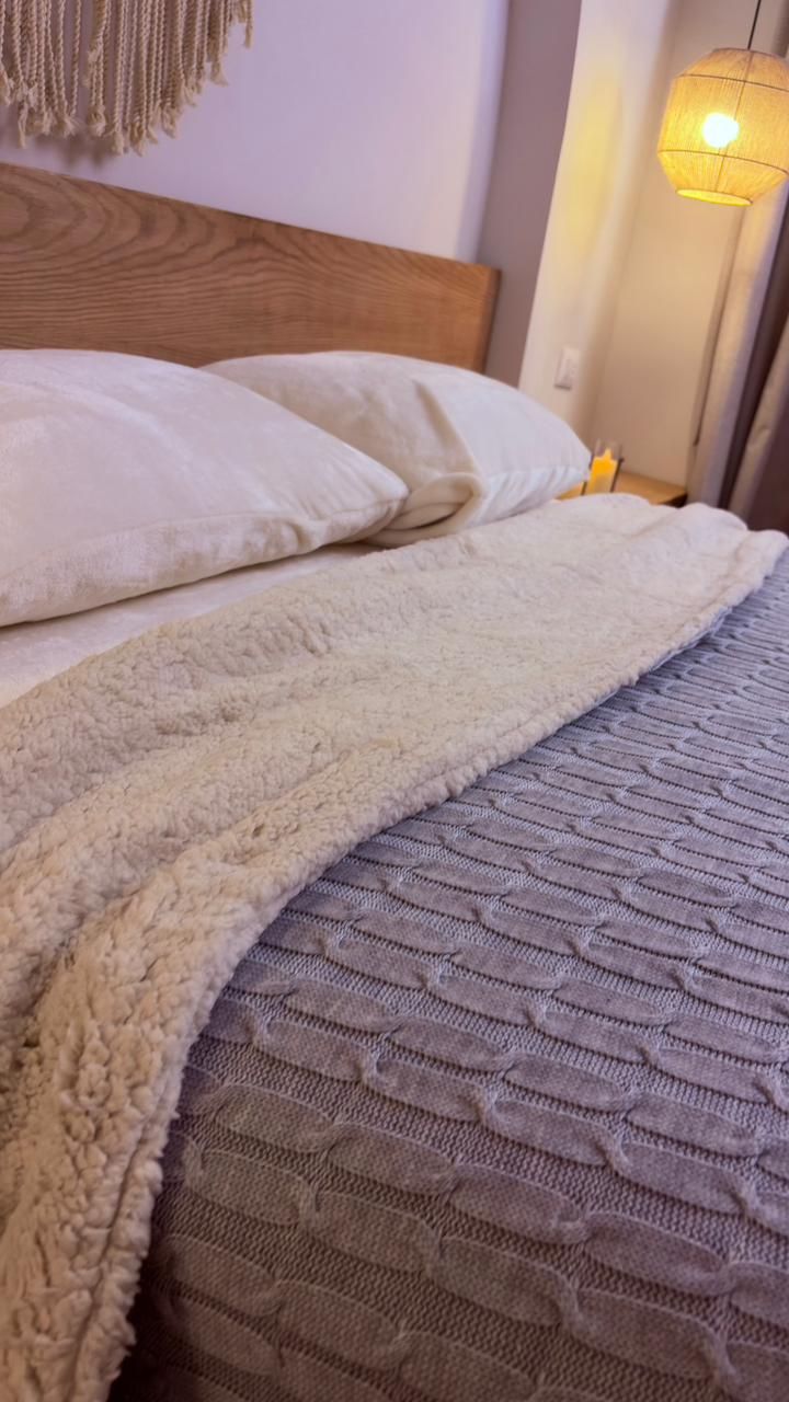 CLOUD WOOL Knitted Cotton Throw Blanket