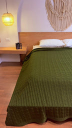 OLIVE Knitted Cotton Throw Blanket