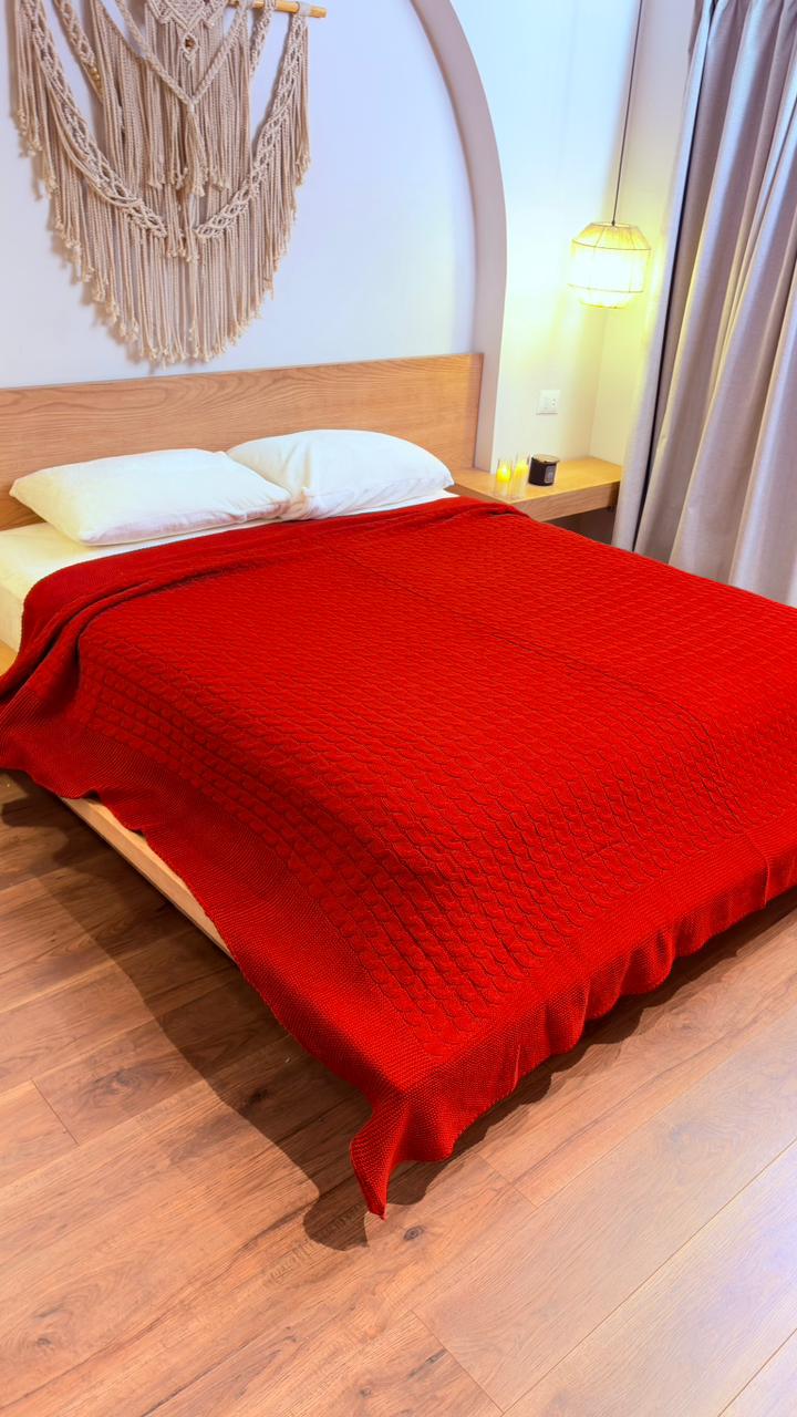 CRIMSON Knitted Cotton Throw Blanket