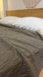 CLOUD CALMA Cotton Throw Blanket