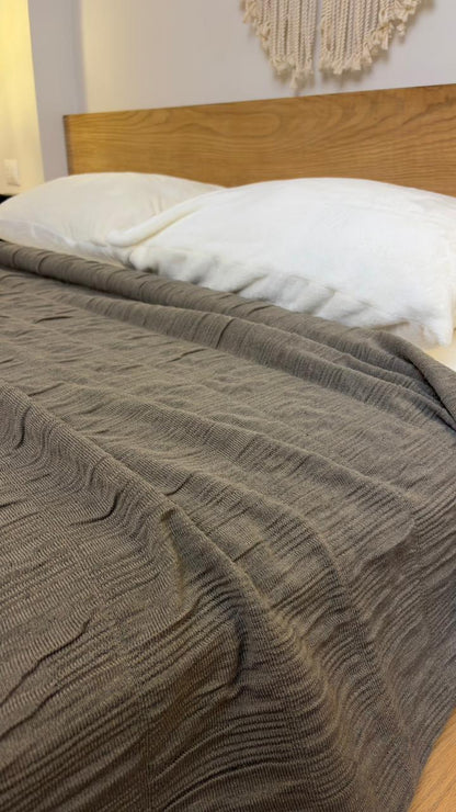 CLOUD CALMA Cotton Throw Blanket