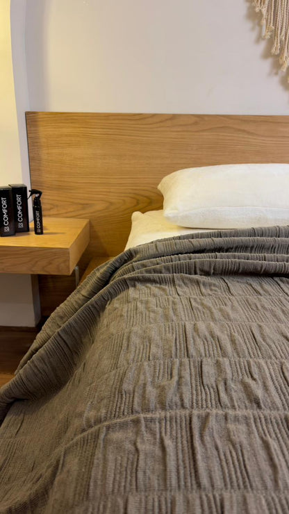 CLOUD CALMA Cotton Throw Blanket