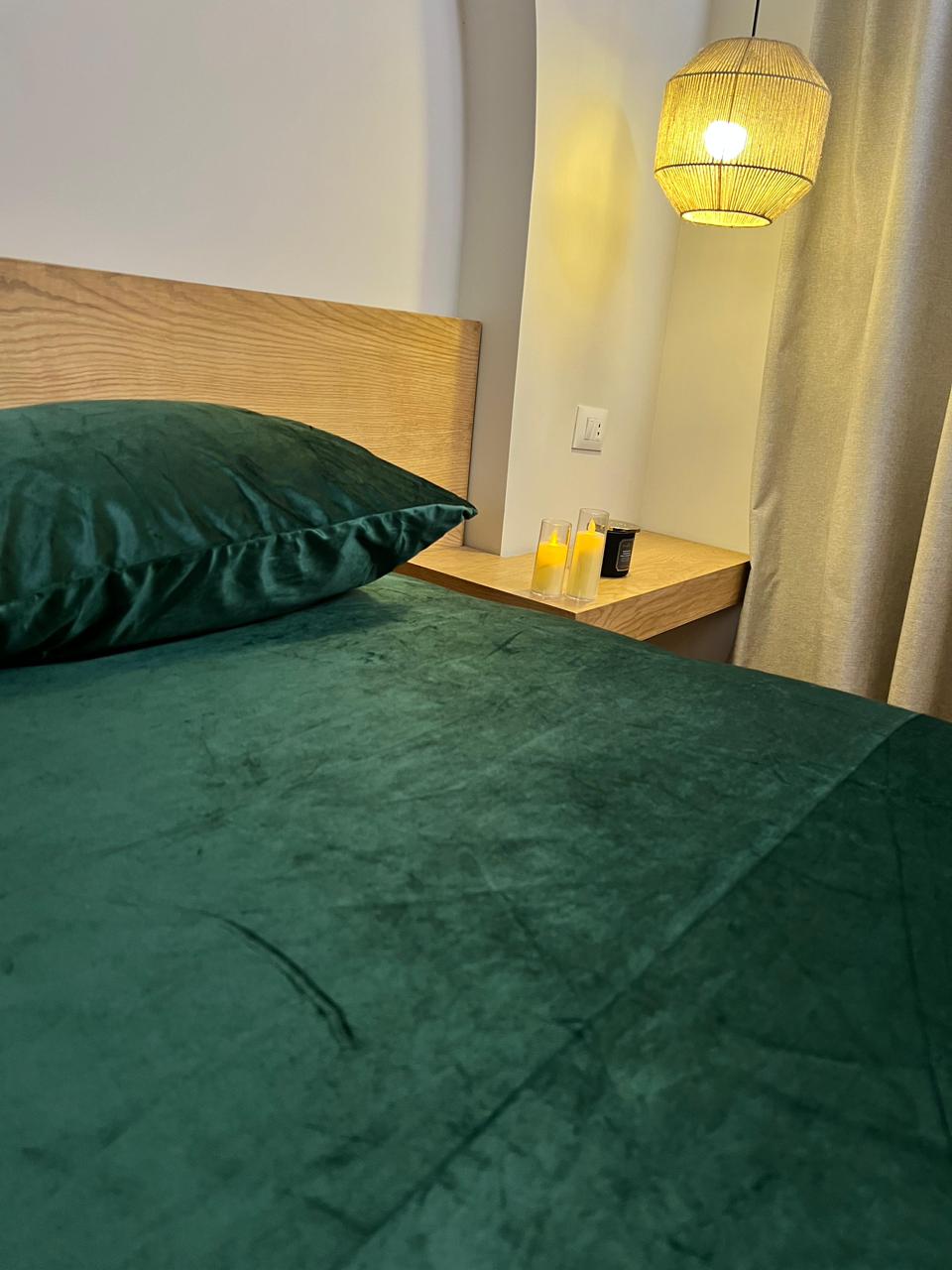 FOREST Plain Velvet Bedsheet